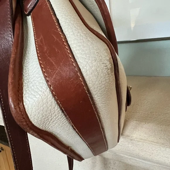 Coach Vintage Sheridan Glenwood Cream Brown Genuine Leather Crossbody Bag - Picture 9 of 15